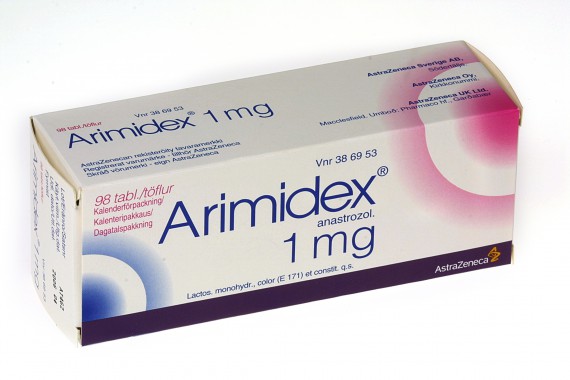 El inhibidor de aromatasa mas comúnmente usado en el fisicoculturismo es Arimidex (anastrozole)